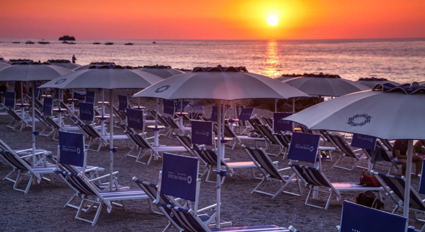 Riviera Del Sole Hotel Resort Spa Piraino Bagian luar foto